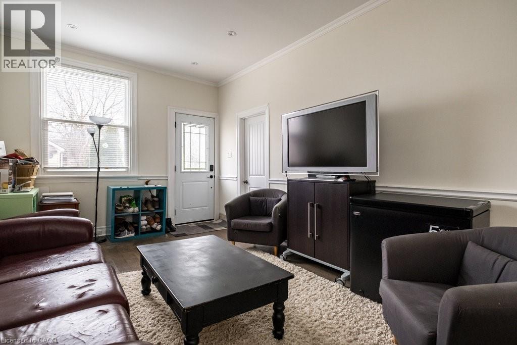 109 Royal Avenue, Hamilton, Ontario  L8S 2C6 - Photo 4 - 40796725