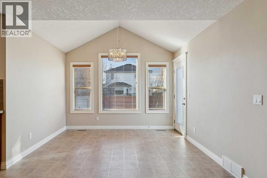 184 Cimarron Park Circle, Okotoks, Alberta  T1S 2H5 - Photo 11 - A2267385