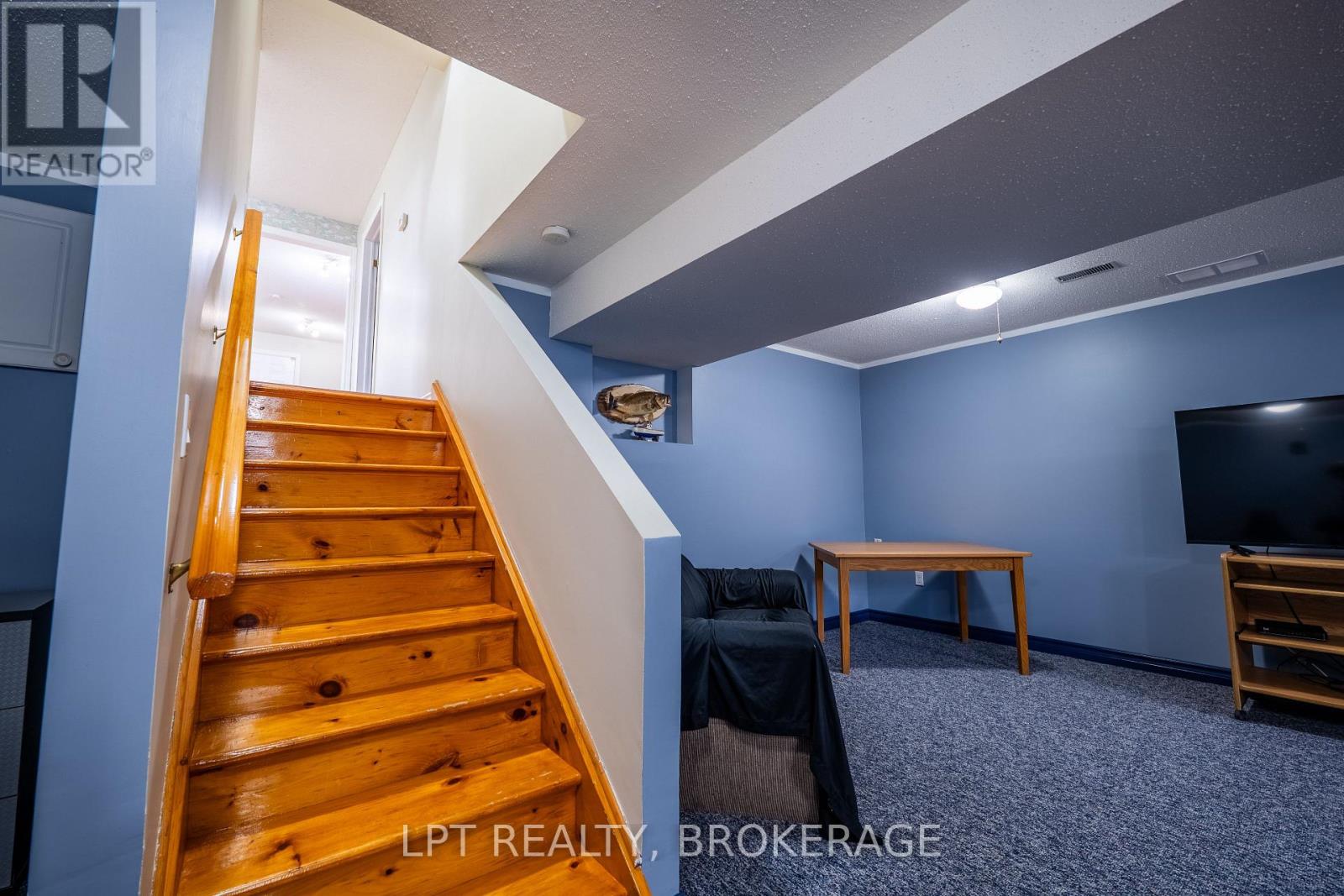 2202 Sands Road, Frontenac (Frontenac South), Ontario  K0H 1H0 - Photo 18 - X12695676