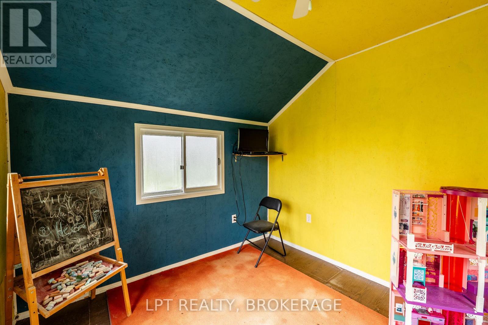 2202 Sands Road, Frontenac (Frontenac South), Ontario  K0H 1H0 - Photo 42 - X12695676