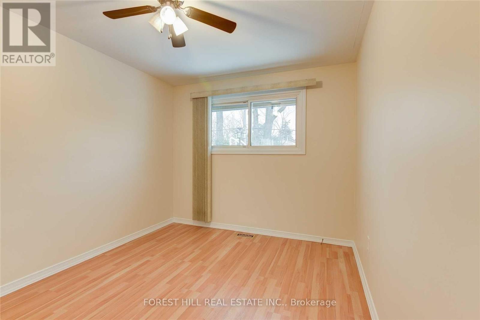 63 Cardinal Drive, Hamilton, Ontario  L9A 4H6 - Photo 11 - X12695310