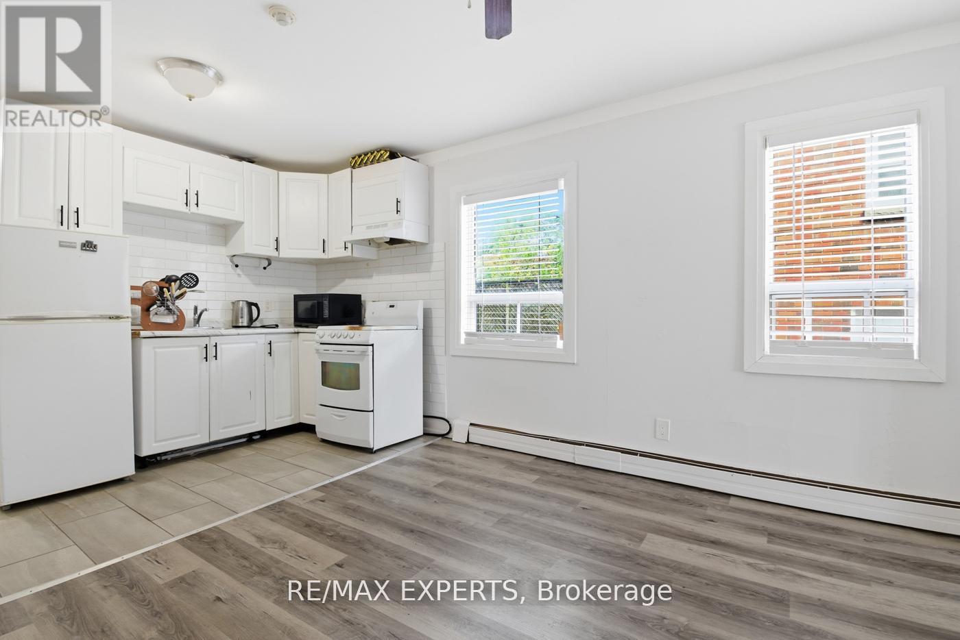 5459 Ontario Avenue, Niagara Falls, Ontario  L2E 3S4 - Photo 10 - X12695386