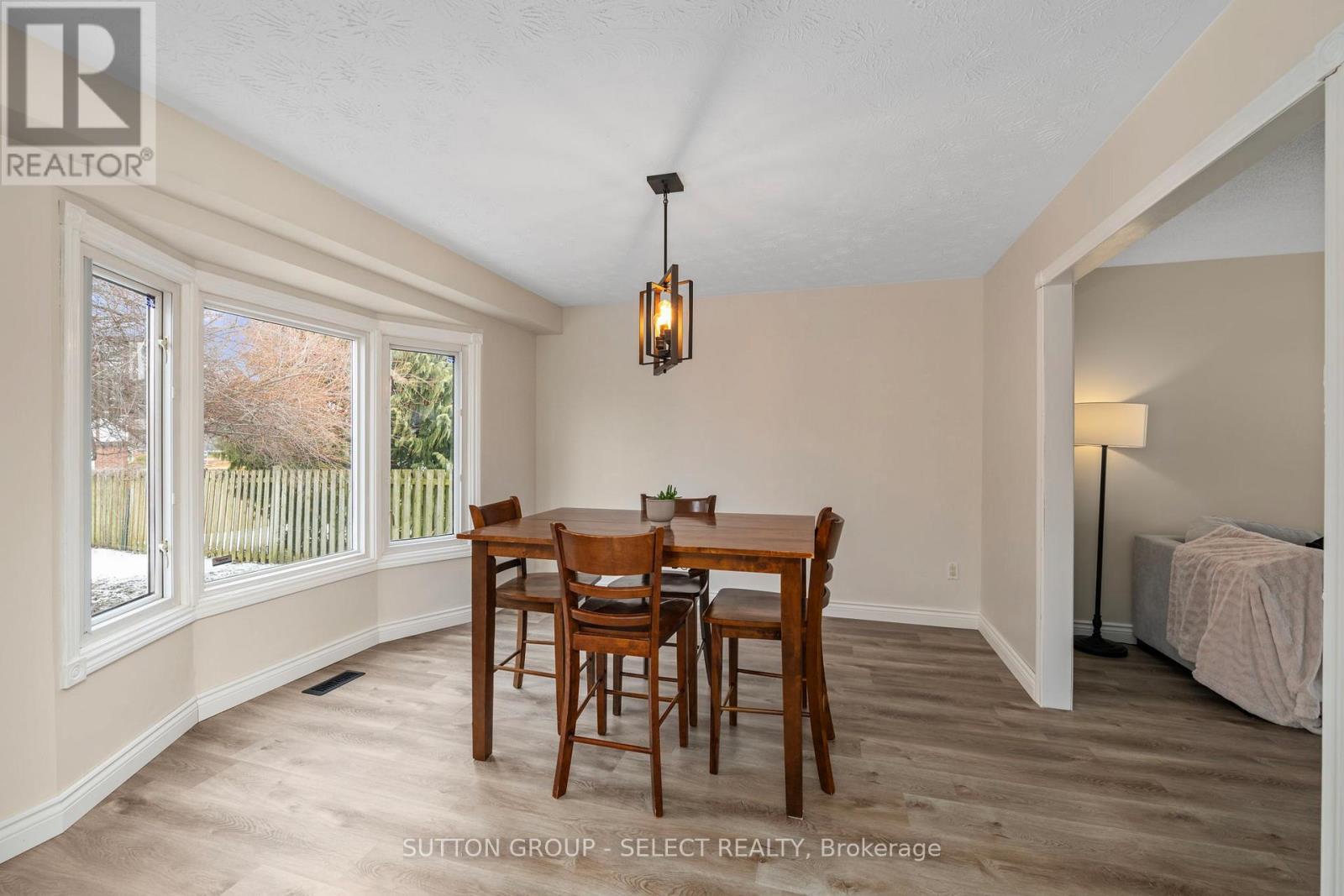 322 Lansdowne Avenue, Woodstock, Ontario  N4T 1M8 - Photo 10 - X12695570