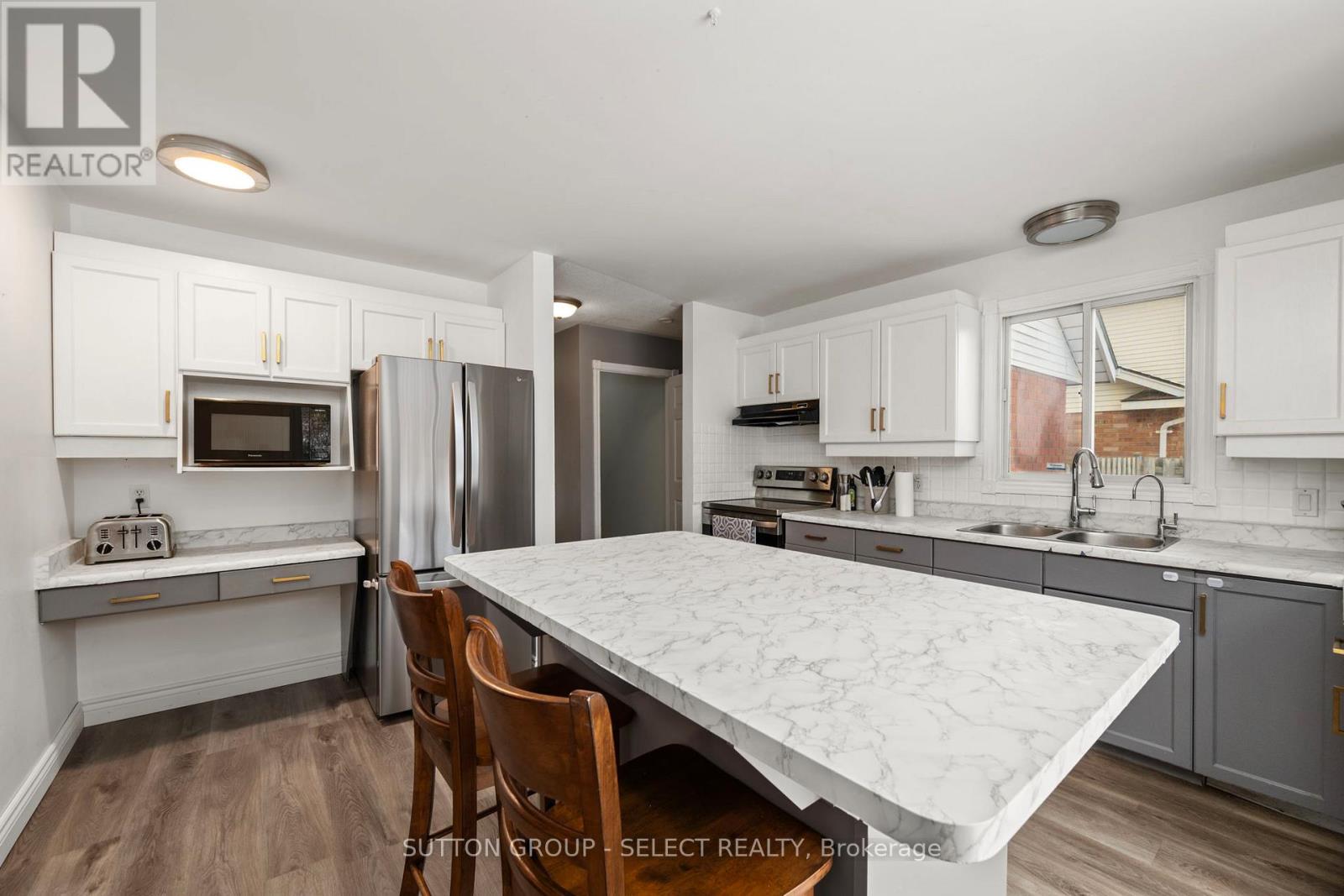 322 Lansdowne Avenue, Woodstock, Ontario  N4T 1M8 - Photo 14 - X12695570