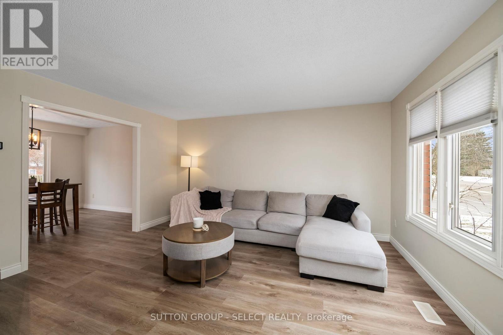 322 Lansdowne Avenue, Woodstock, Ontario  N4T 1M8 - Photo 6 - X12695570