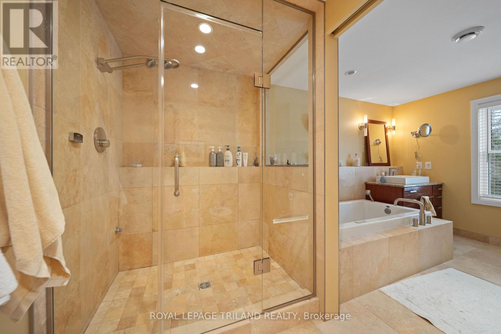 1104 The Parkway, London East, Ontario  N6A 2X3 - Photo 26 - X12695686