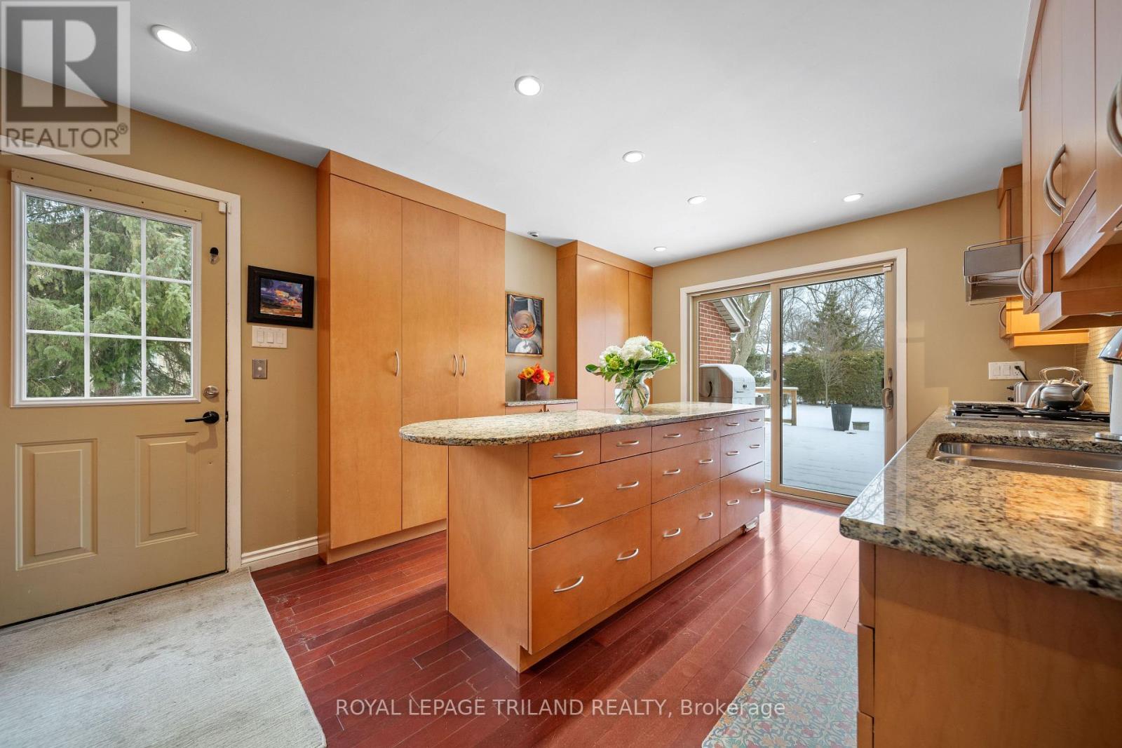 1104 The Parkway, London East, Ontario  N6A 2X3 - Photo 9 - X12695686