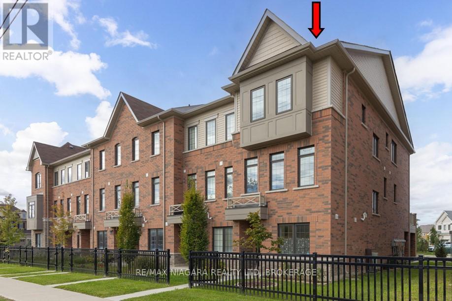 35 - 8317 Mulberry Drive, Niagara Falls, Ontario  L2H 3S9 - Photo 2 - X12465320