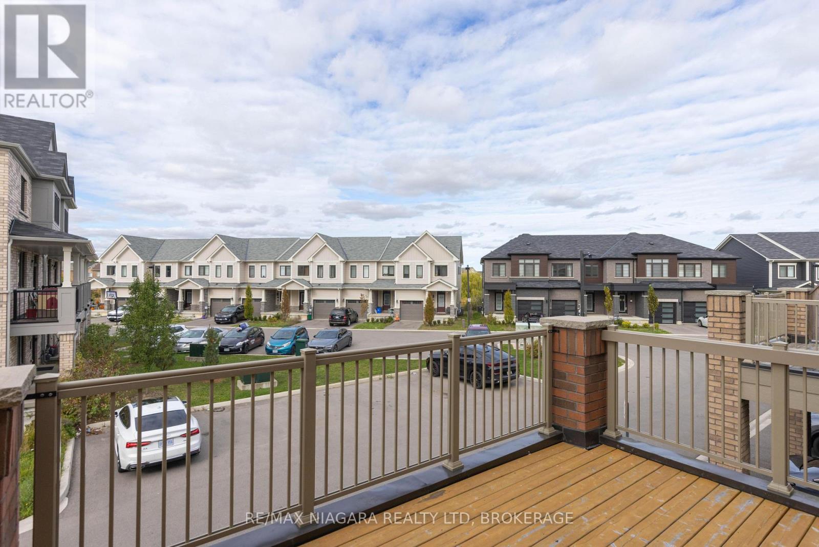 35 - 8317 Mulberry Drive, Niagara Falls, Ontario  L2H 3S9 - Photo 28 - X12465320