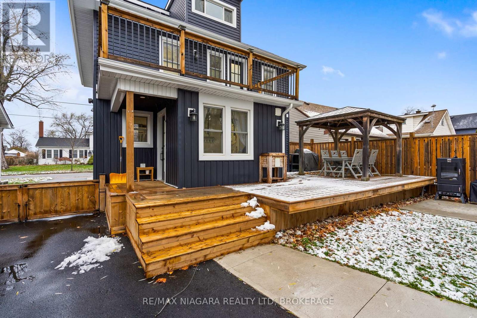 3560 Strang Drive, Niagara Falls, Ontario  L2G 6K4 - Photo 31 - X12590918