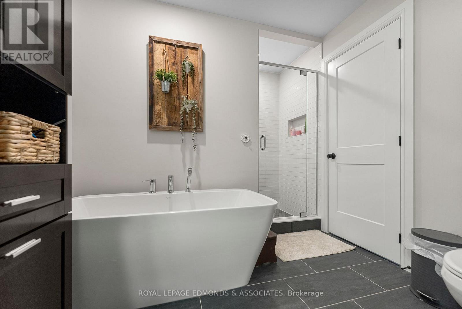 91 Sandy Beach Road, Laurentian Valley, Ontario  K8A 6W8 - Photo 26 - X12695520