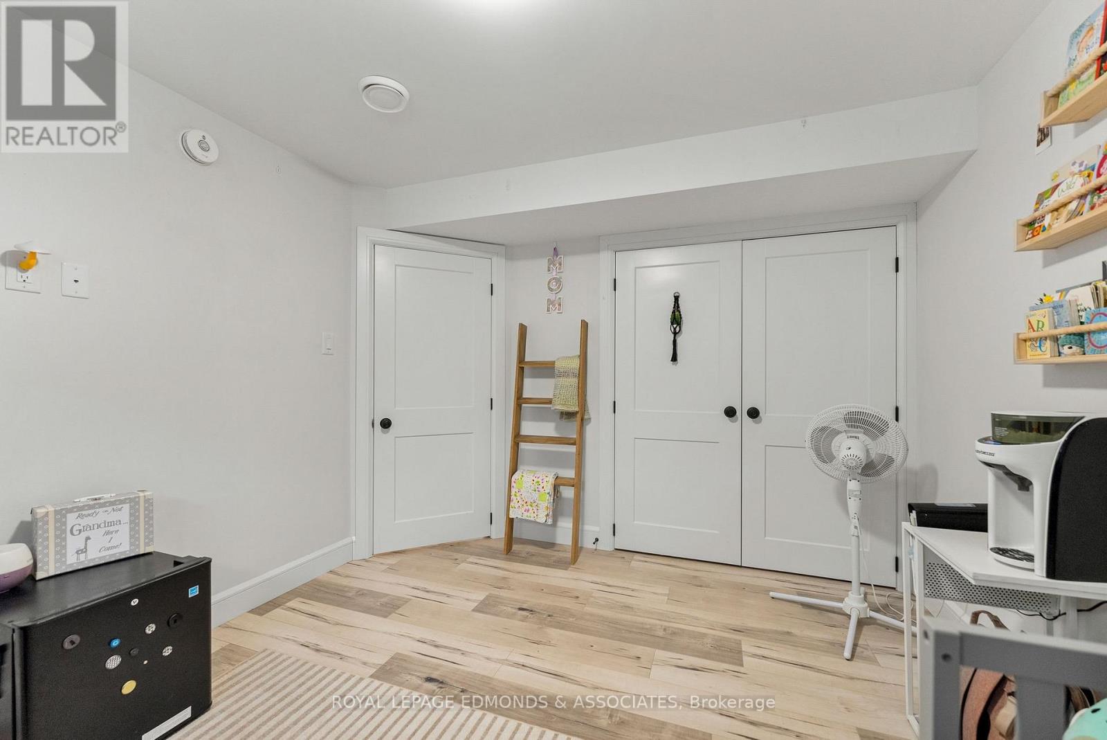 91 Sandy Beach Road, Laurentian Valley, Ontario  K8A 6W8 - Photo 35 - X12695520