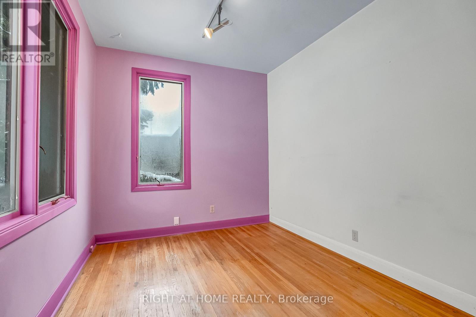 155 Neville Park Boulevard, Toronto, Ontario  M4E 3P7 - Photo 23 - E12538750