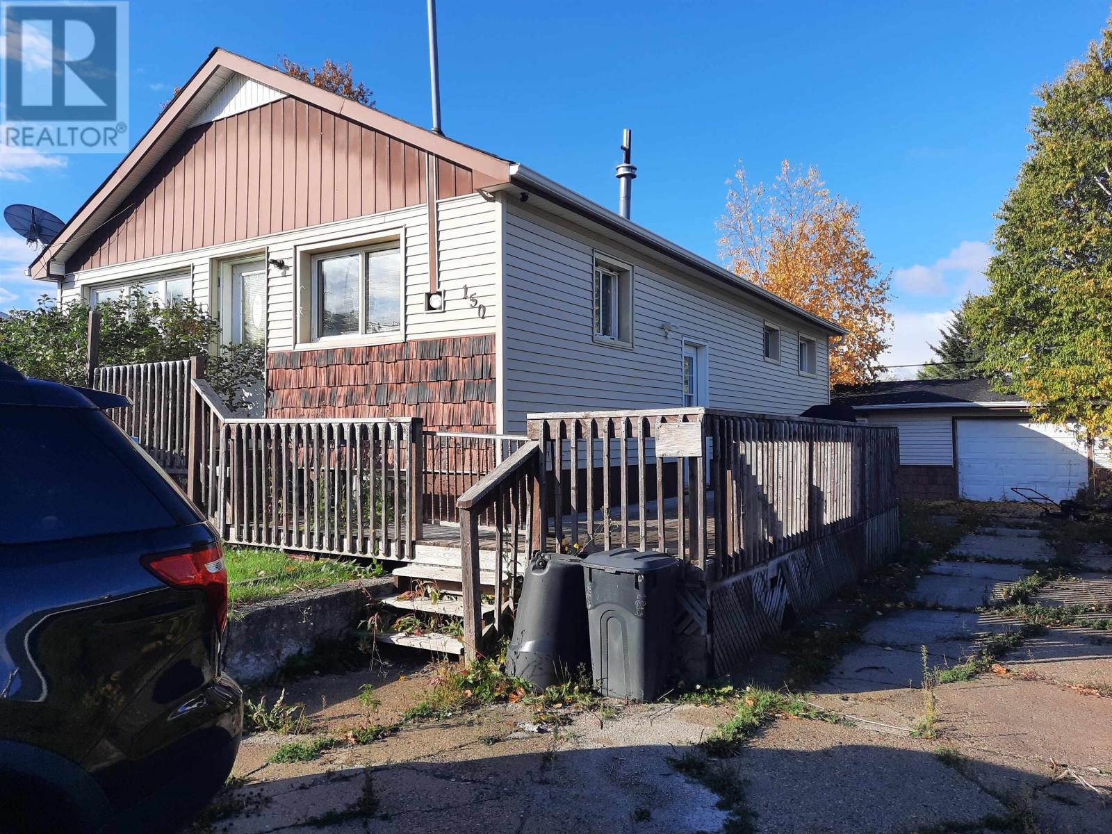 150 Dieppe Rd, Longlac, Ontario  P0T 2A0 - Photo 1 - TB250764