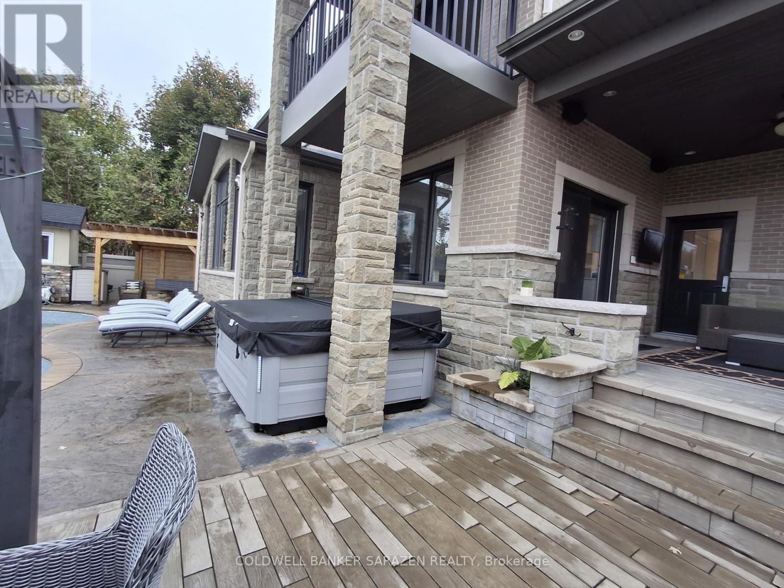 1722 Athans Avenue, Ottawa, Ontario  K1T 1L1 - Photo 4 - X12695494