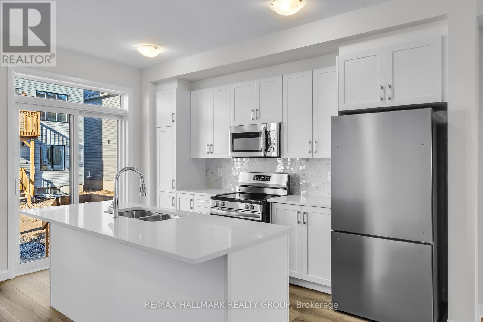 2526 Esprit Drive, Ottawa, Ontario  K4A 5T2 - Photo 7 - X12695578