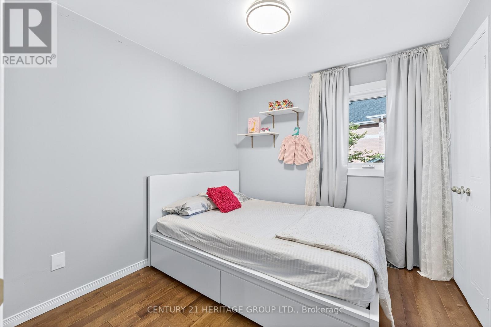 112 Sandfield Drive, Aurora, Ontario  L4G 6T3 - Photo 15 - N12695306