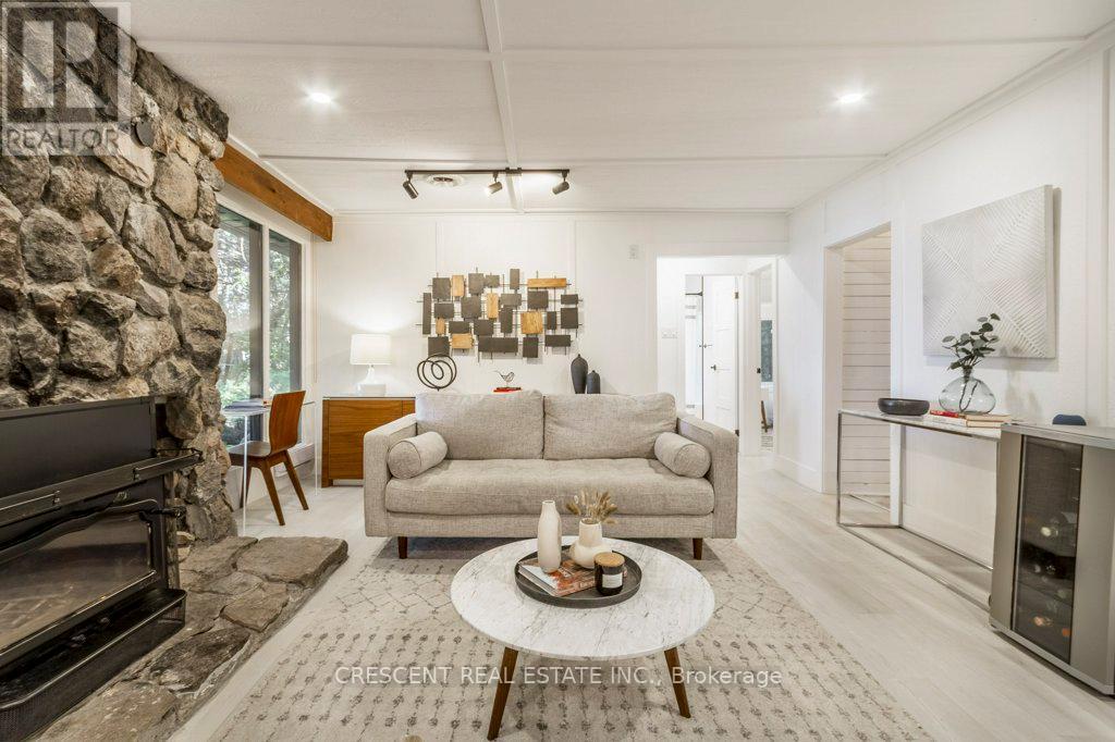 37 Georgian Manor Drive, Collingwood, Ontario  L9Y 3Z1 - Photo 7 - S12434065