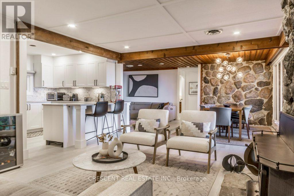 37 Georgian Manor Drive, Collingwood, Ontario  L9Y 3Z1 - Photo 9 - S12434065