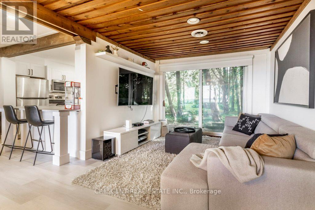 37 Georgian Manor Drive, Collingwood, Ontario  L9Y 3Z1 - Photo 18 - S12434065