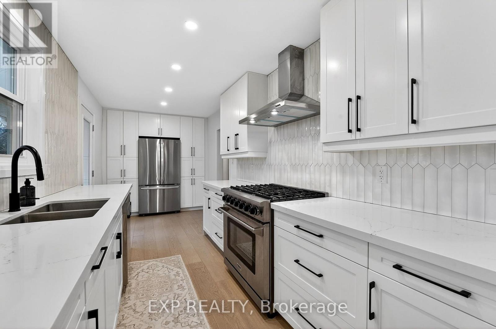 34 Pancake Lane, Pelham, Ontario  L3E 0J5 - Photo 14 - X12695598