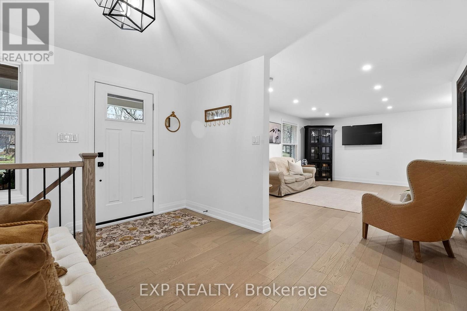 34 Pancake Lane, Pelham, Ontario  L3E 0J5 - Photo 8 - X12695598