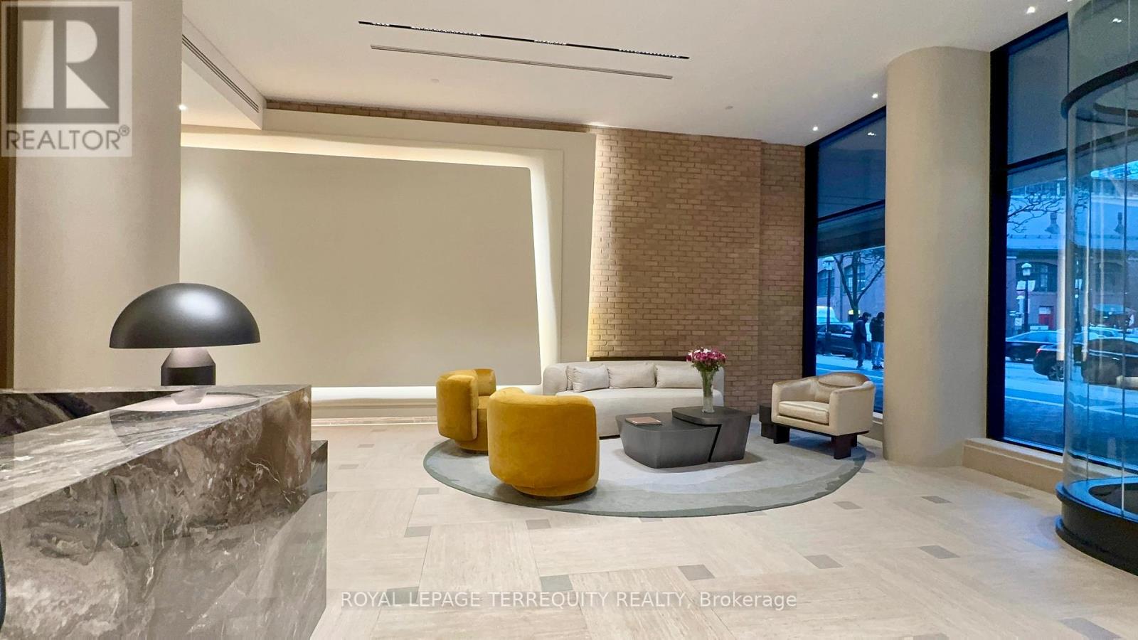 310 - 80 Front Street E, Toronto, Ontario  M5E 1T4 - Photo 4 - C12674290