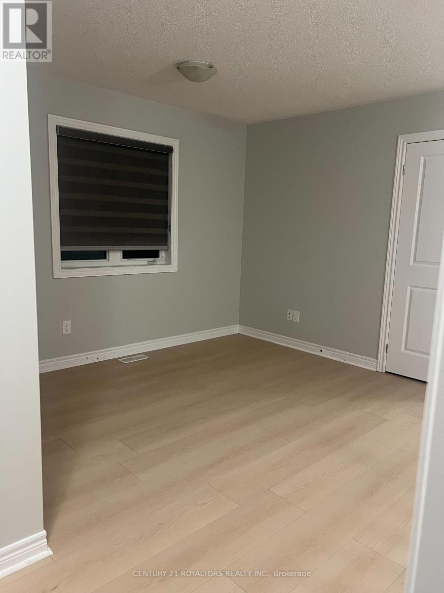 12 Foliage Drive, Brampton, Ontario  L7A 0B6 - Photo 14 - W12609972