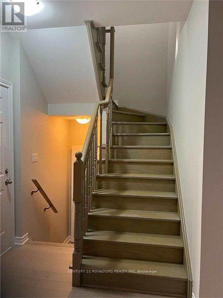 12 Foliage Drive, Brampton, Ontario  L7A 0B6 - Photo 12 - W12609972