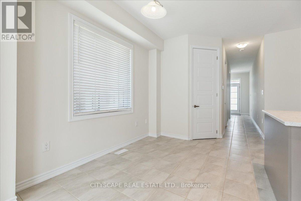 50 Whithorn Crescent, Haldimand, Ontario  N3W 0E5 - Photo 17 - X12592622