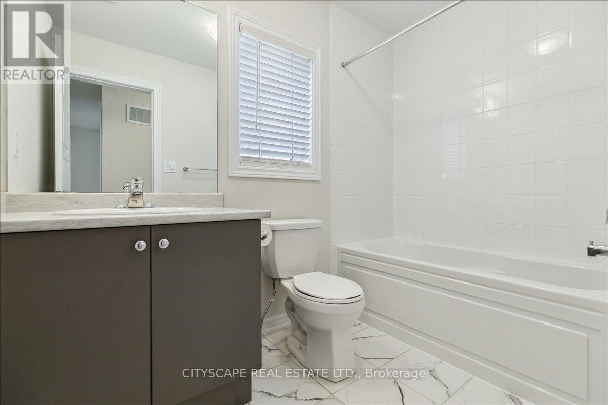 50 Whithorn Crescent, Haldimand, Ontario  N3W 0E5 - Photo 27 - X12592622