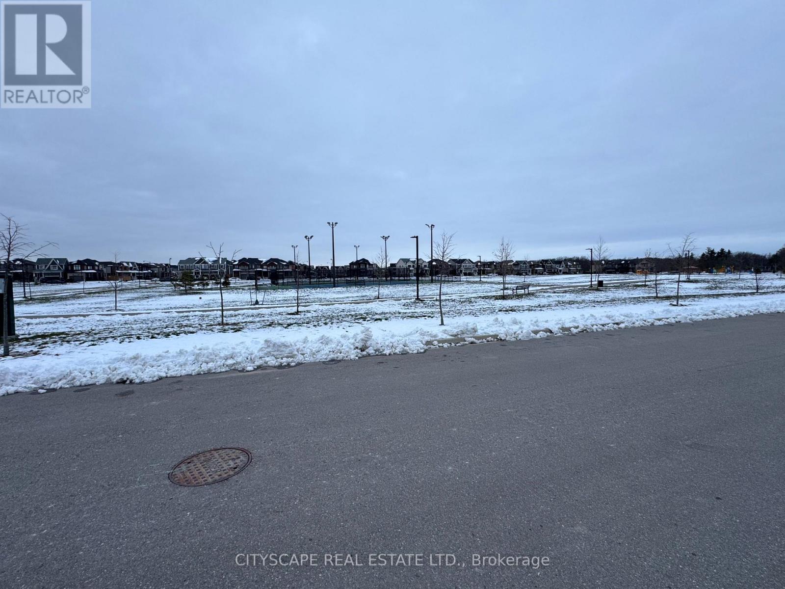 50 Whithorn Crescent, Haldimand, Ontario  N3W 0E5 - Photo 38 - X12592622