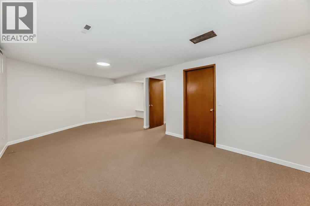 6527 58 Street Nw, Calgary, Alberta  T3A 2A4 - Photo 25 - A2278799