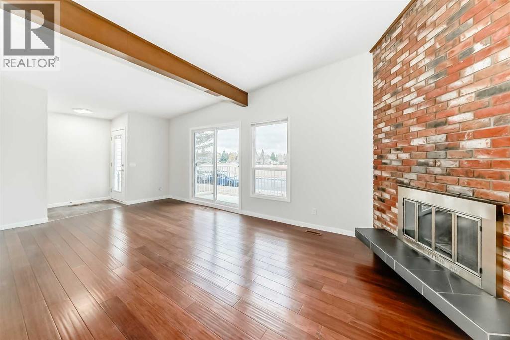 6527 58 Street Nw, Calgary, Alberta  T3A 2A4 - Photo 3 - A2278799