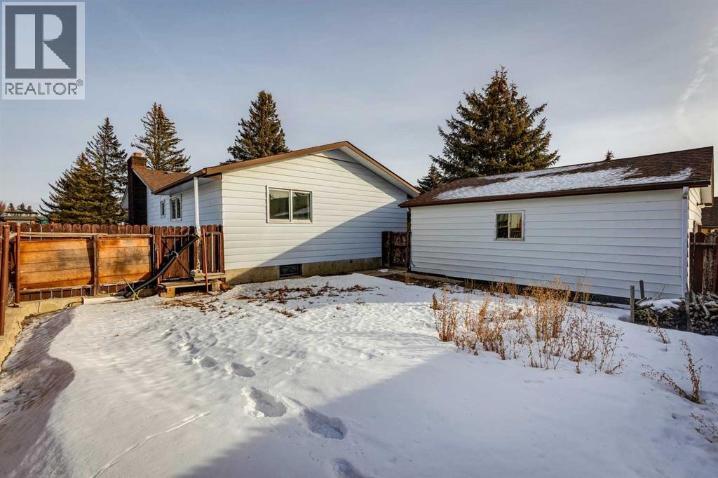 272 Thames Close Nw, Calgary, Alberta  T2K 5N4 - Photo 31 - A2277610