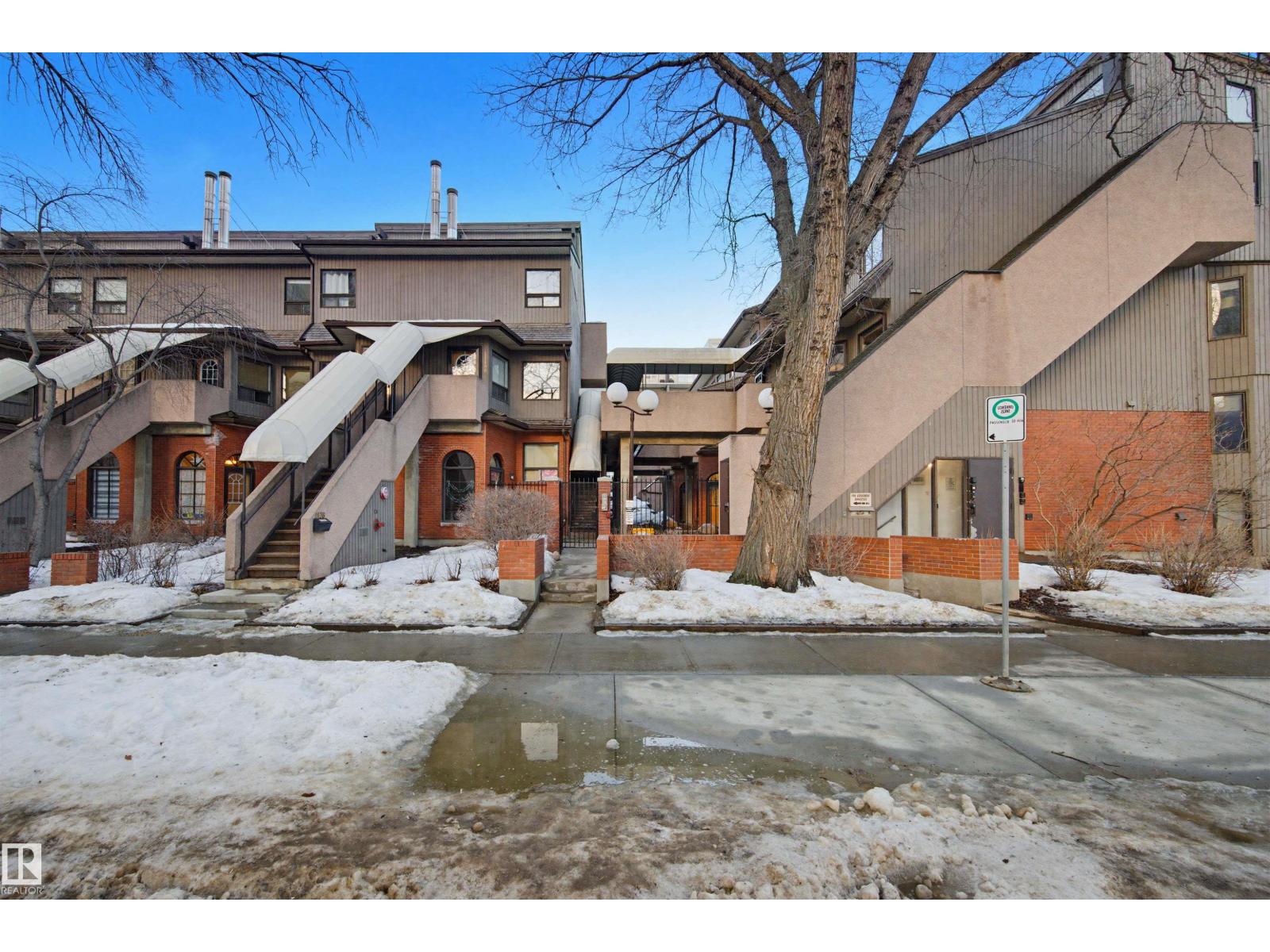 11108 83 Av Nw Nw, Edmonton, Alberta  T6G 0V1 - Photo 4 - E4469974