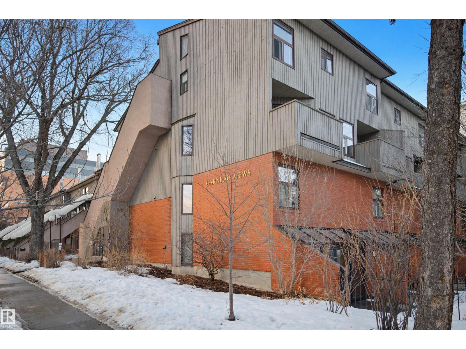 11108 83 Av Nw Nw, Edmonton, Alberta  T6G 0V1 - Photo 2 - E4469974