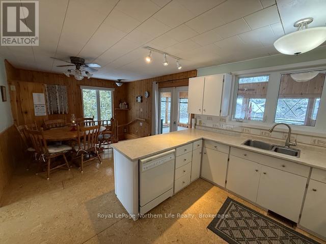 50 O'connor Drive, Temagami, Ontario  P0H 2H0 - Photo 10 - X12695614