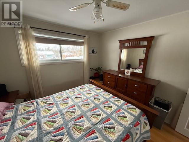 50 O'connor Drive, Temagami, Ontario  P0H 2H0 - Photo 15 - X12695614