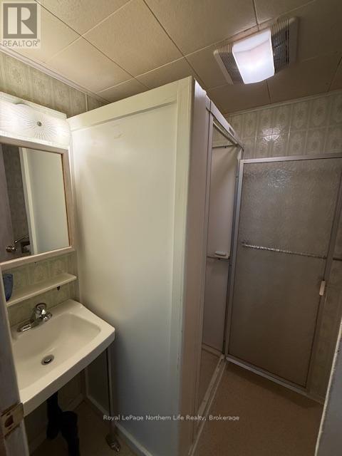 50 O'connor Drive, Temagami, Ontario  P0H 2H0 - Photo 18 - X12695614