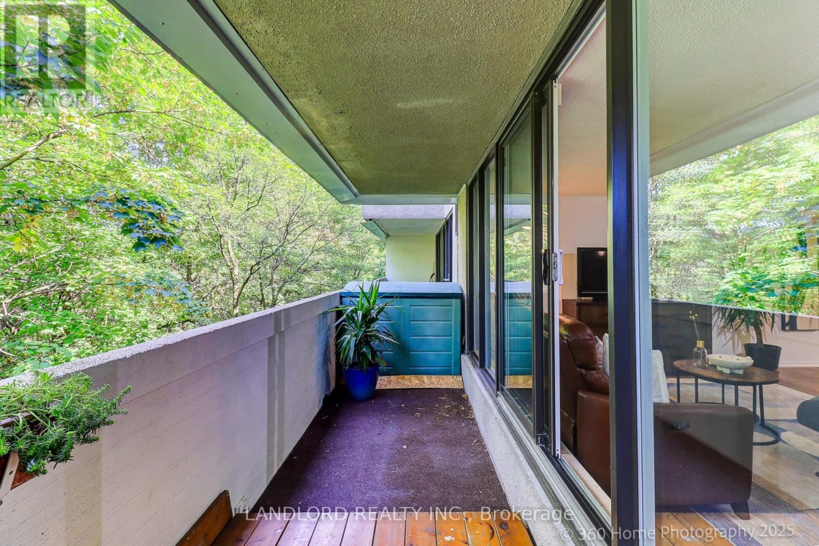 207 - 360 Bloor Street E, Toronto, Ontario  M4W 3M3 - Photo 3 - C12695474