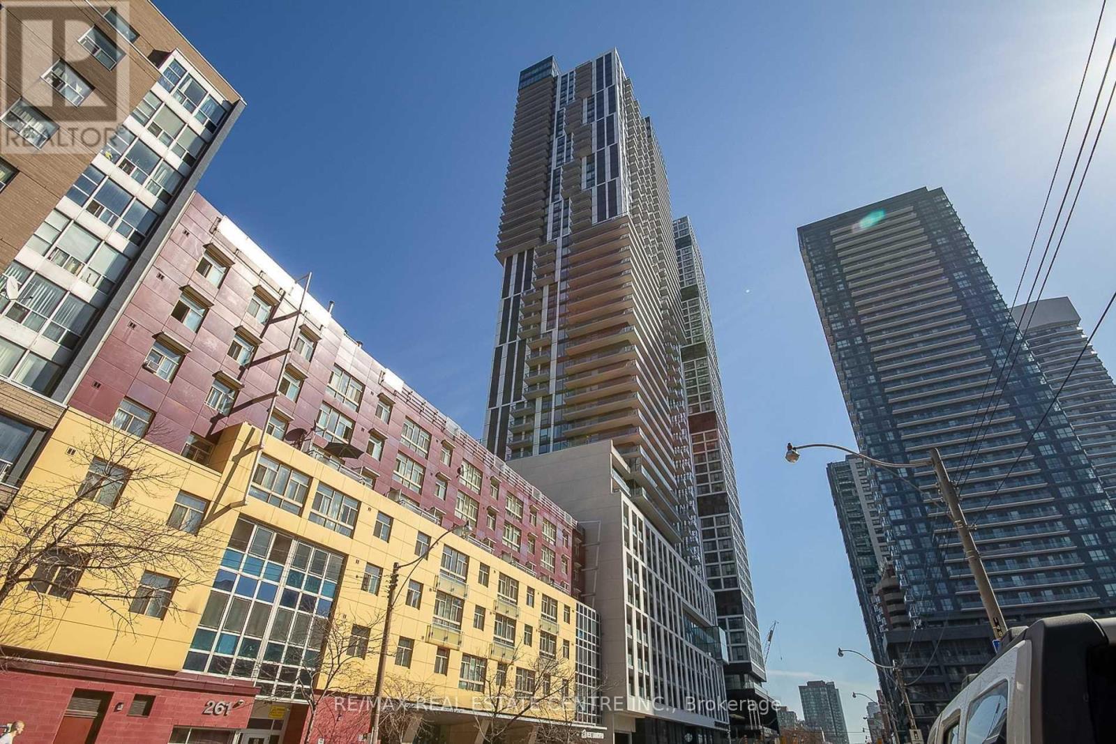 4709 - 251 Jarvis Street, Toronto, Ontario  M5B 0C3 - Photo 1 - C12695562