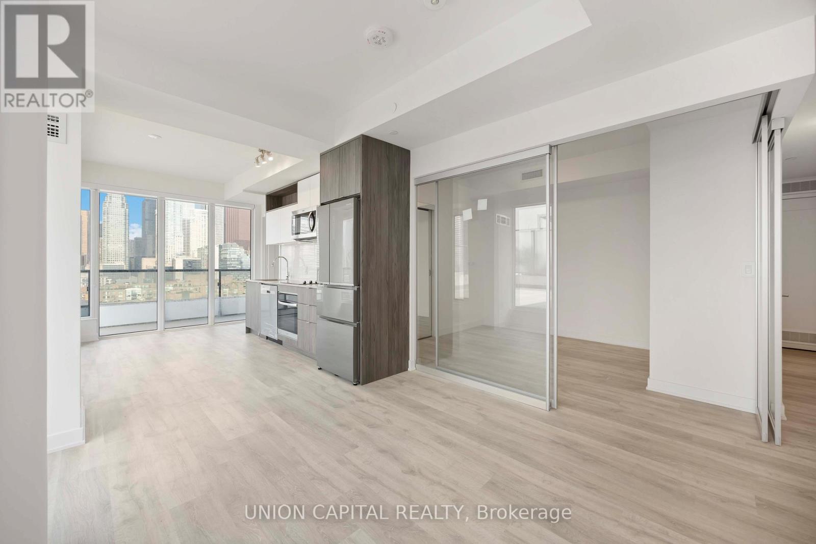 1647 - 121 Lower Sherbourne Street, Toronto, Ontario  M5A 0W8 - Photo 11 - C12695574