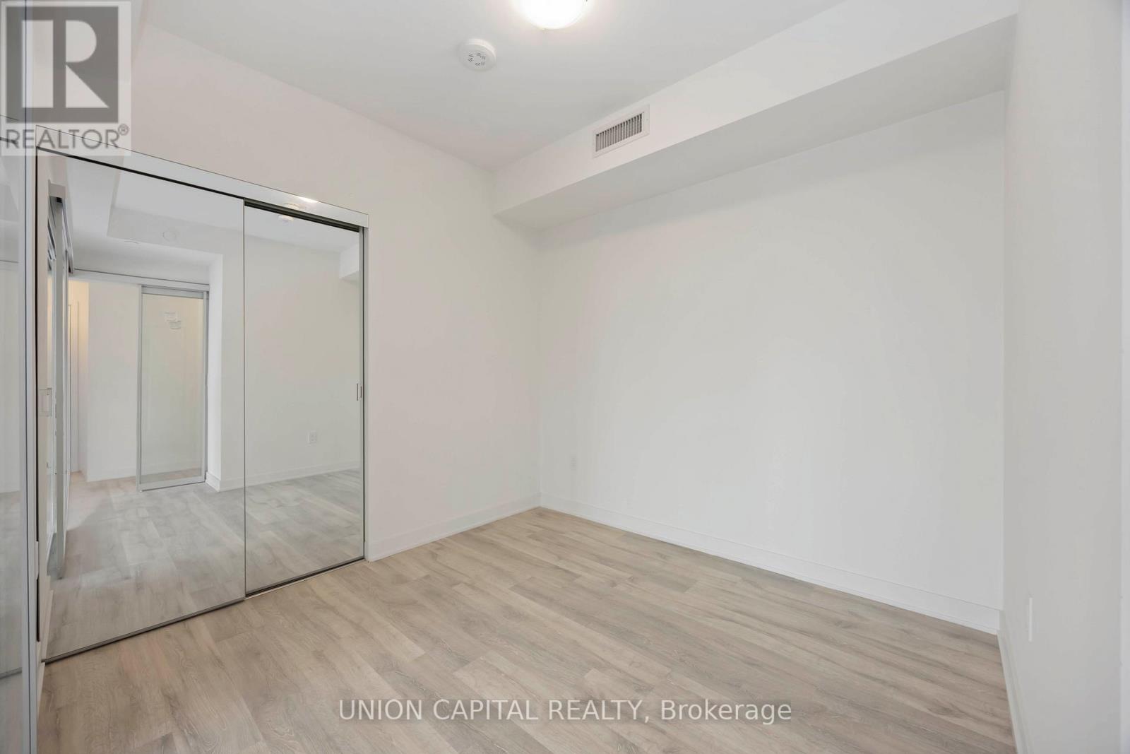 1647 - 121 Lower Sherbourne Street, Toronto, Ontario  M5A 0W8 - Photo 14 - C12695574