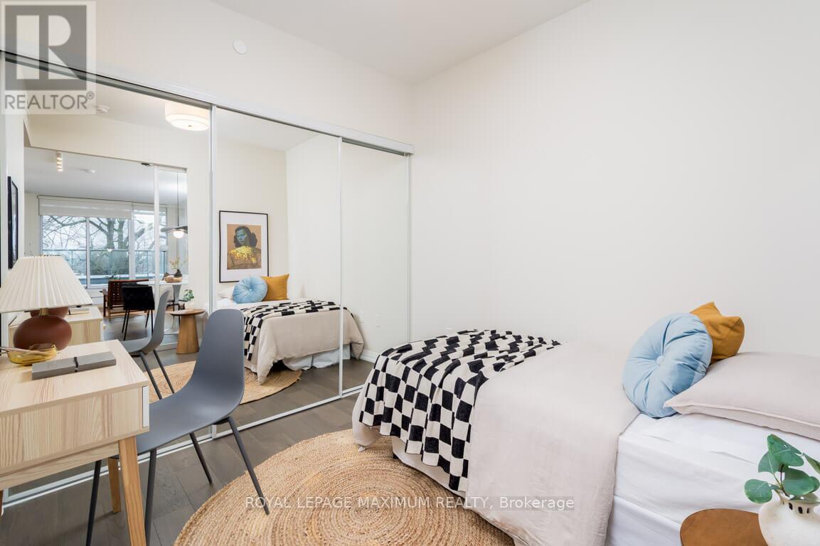 313 - 835 St Clair Avenue W, Toronto, Ontario  M6C 0A8 - Photo 23 - C12695600