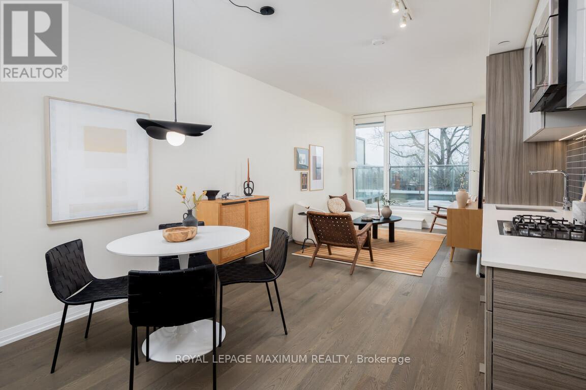 313 - 835 St Clair Avenue W, Toronto, Ontario  M6C 0A8 - Photo 4 - C12695600