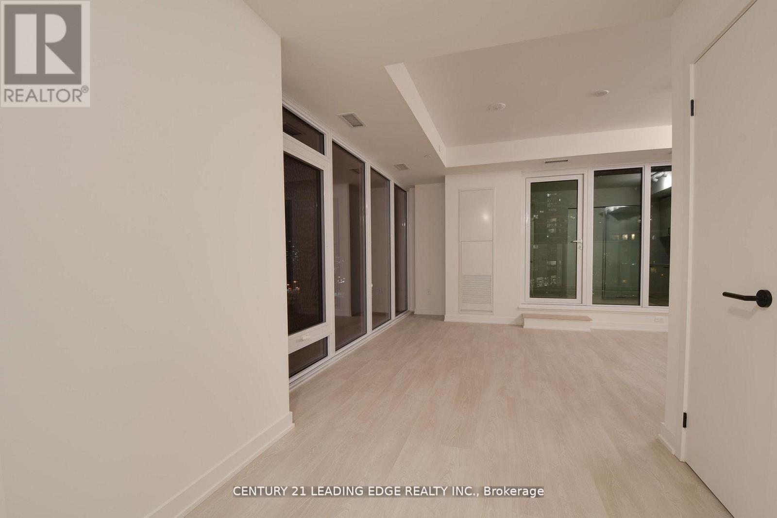 814 - 1 Quarrington Lane Sw, Toronto, Ontario  M3C 1H7 - Photo 8 - C12695616