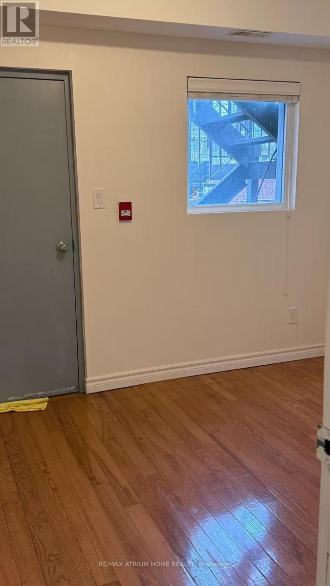 201 - 413 Spadina Avenue, Toronto (Kensington-Chinatown), Ontario  M5T 2G6 - Photo 10 - C12695620