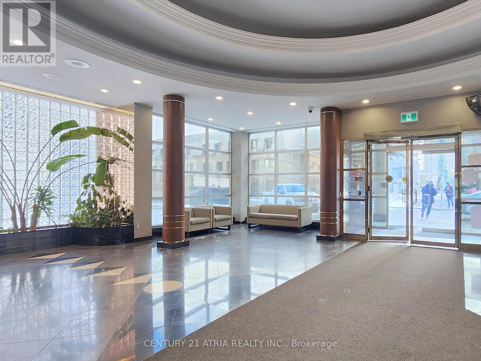 Sph108 - 28 Hollywood Avenue, Toronto, Ontario  M2N 6S4 - Photo 2 - C12695630