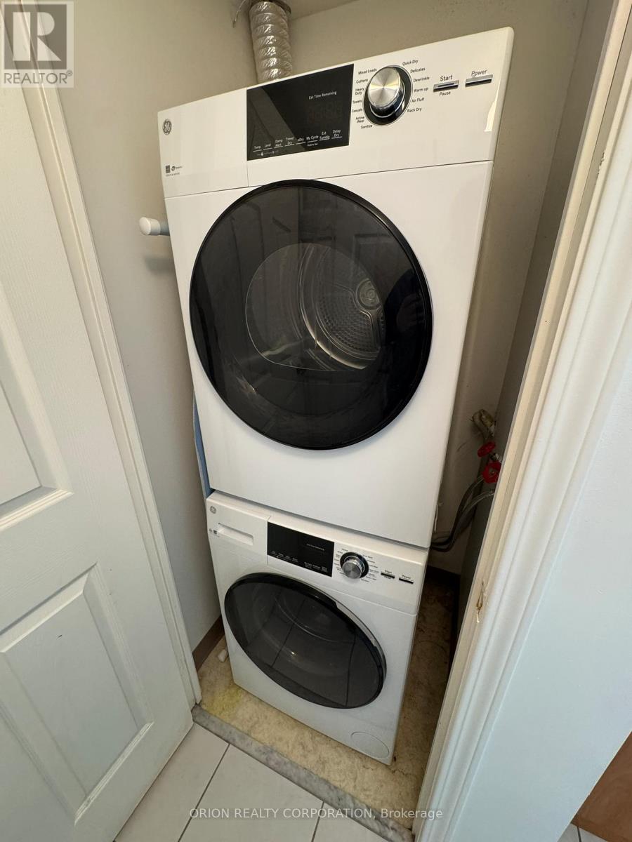 1901 - 30 Grand Trunk Crescent, Toronto, Ontario  M5J 3A4 - Photo 10 - C12695662